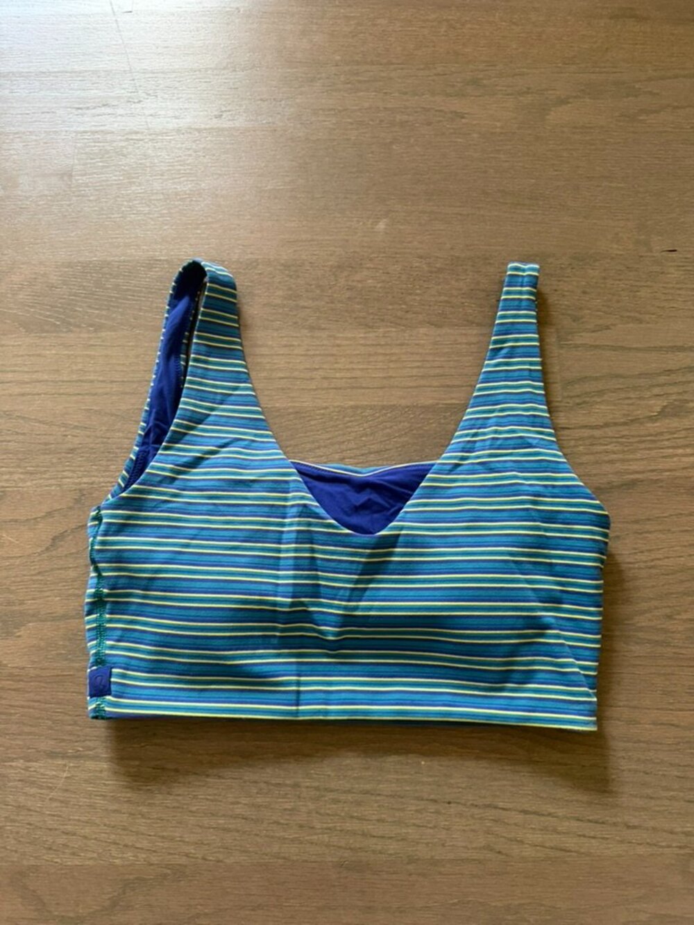 lululemon Bend This Scoop & Square Bra Variegated Stripe Twice Blue Yellow; S/M - Picture 2 of 2